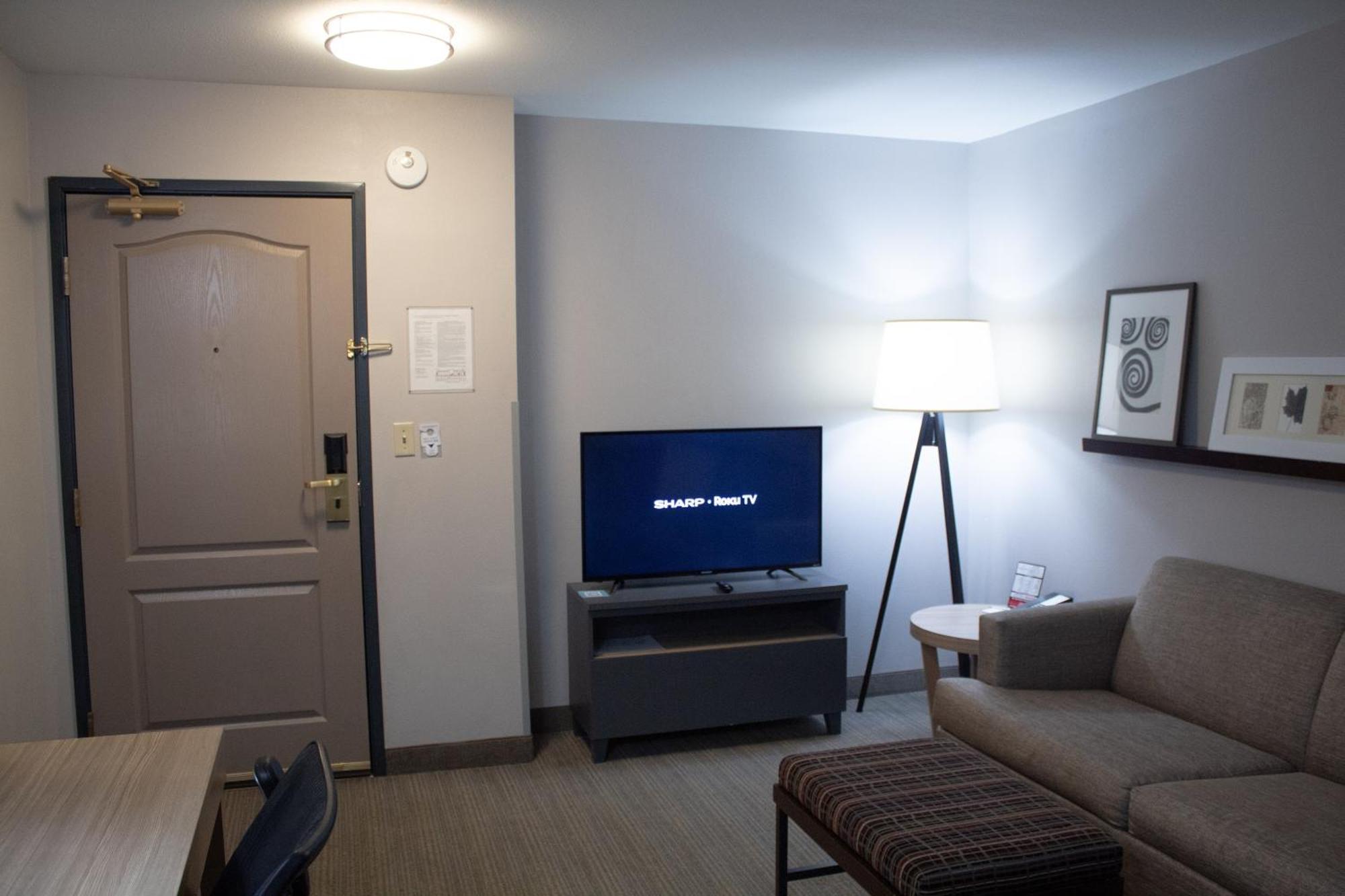 Country Inn & Suites By Radisson, Big Rapids, Mi Eksteriør billede
